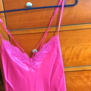 LINEA Donatella WILD BERRY XL. NWT.  NEW SALE